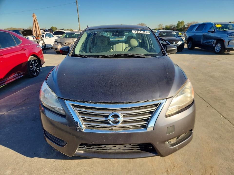 2014 Nissan Sentra მანქანა იყიდება აუქციონზე, vin: 3N1AB7AP6EL643548, აუქციონის ნომერი: 72117426