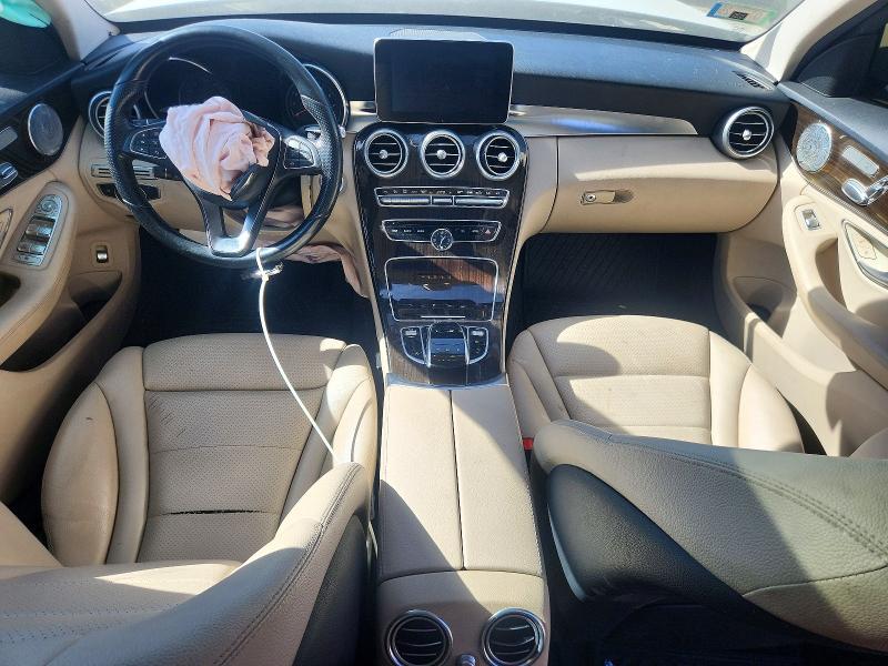 71484646 :رقم المزاد ، 55SWF4KB5FU059472 vin ، 2015 Mercedes-benz C مزاد بيع