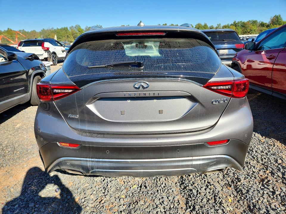 72201226 :رقم المزاد ، SJKCH5CR4HA027900 vin ، 2017 Infiniti Qx30 مزاد بيع