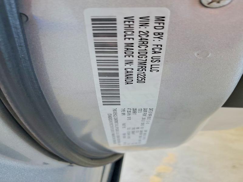 70960106 :رقم المزاد ، 2C4RC1DG7MR512250 vin ، 2021 Chrysler Voyager مزاد بيع