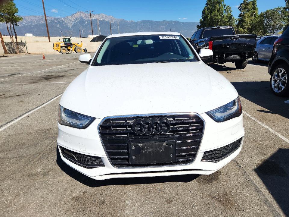 Продажа на аукционе авто 2014 Audi A4, vin: WAUAFAFL7EN010140, номер лота: 72133686