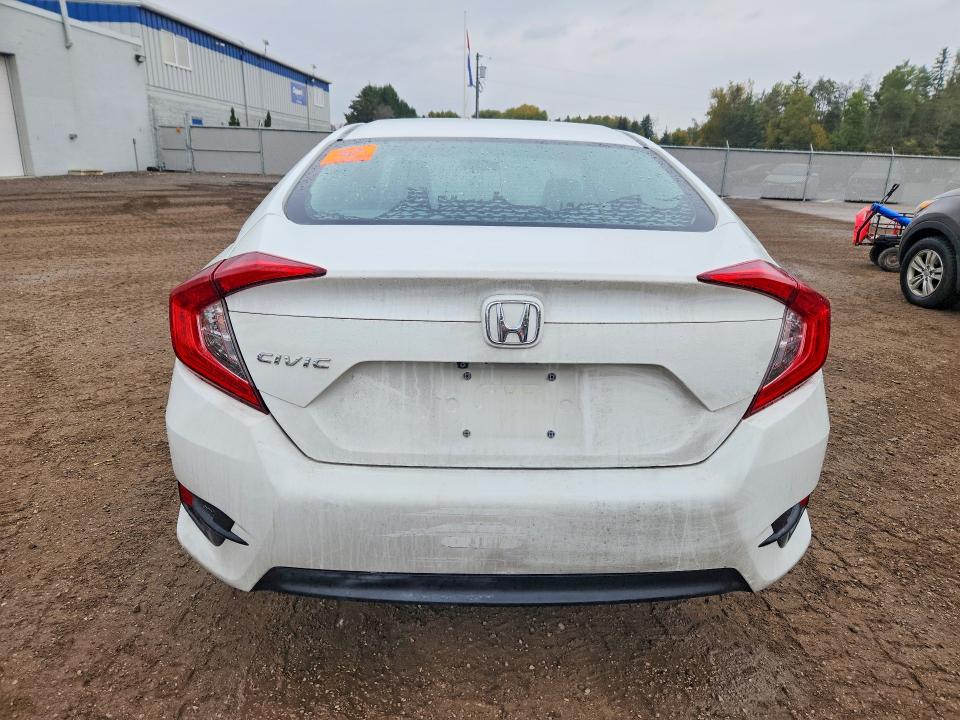 70704166 :رقم المزاد ، 2HGFC2F50JH010882 vin ، 2018 Honda Civic مزاد بيع