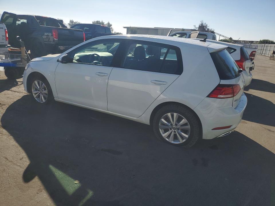 71186086 :رقم المزاد ، 3VWG57AUXLM014335 vin ، 2020 Volkswagen Golf مزاد بيع