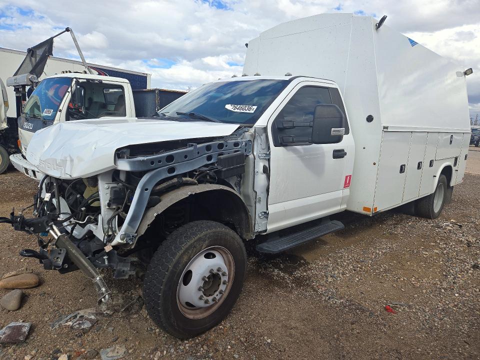 2022 Ford F550 მანქანა იყიდება აუქციონზე, vin: 1FDUF5HN6NEC96273, აუქციონის ნომერი: 67646036