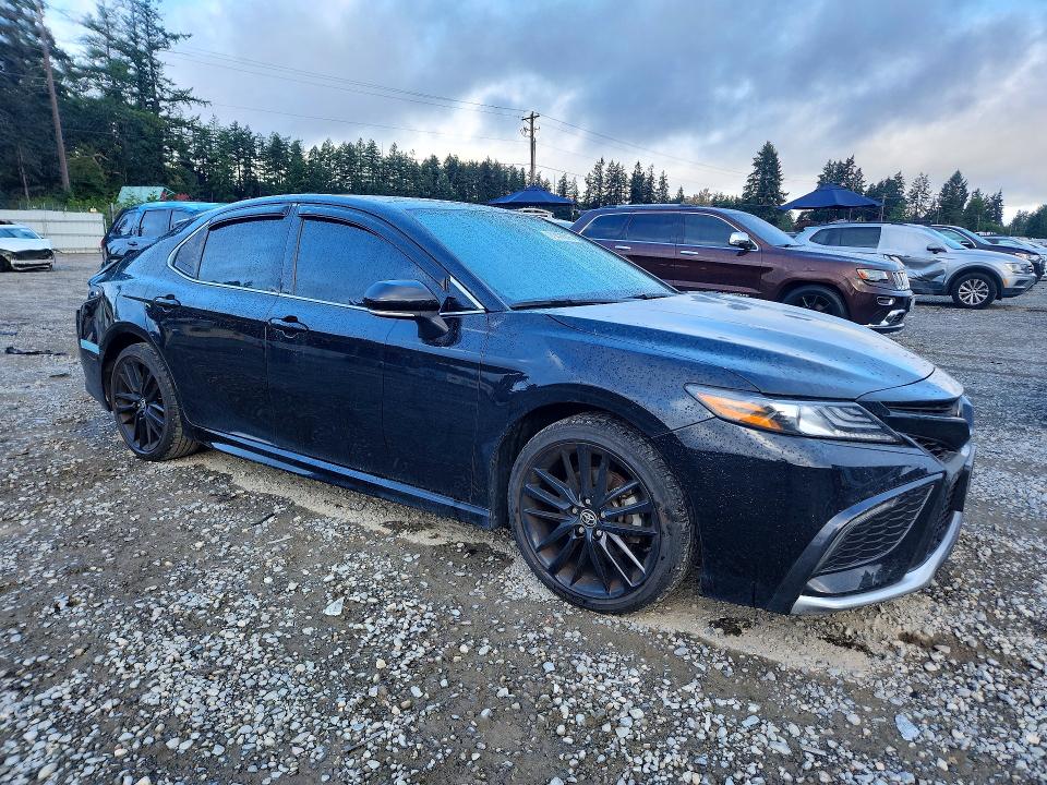 71478876 :رقم المزاد ، 4T1K61AK2NU026379 vin ، 2022 Toyota Camry مزاد بيع