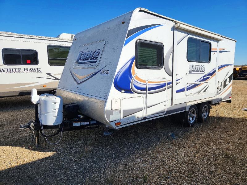 69579186 :رقم المزاد ، 56YTT1627DL313327 vin ، 2014 Lance Recreational Vehicle (rv) مزاد بيع