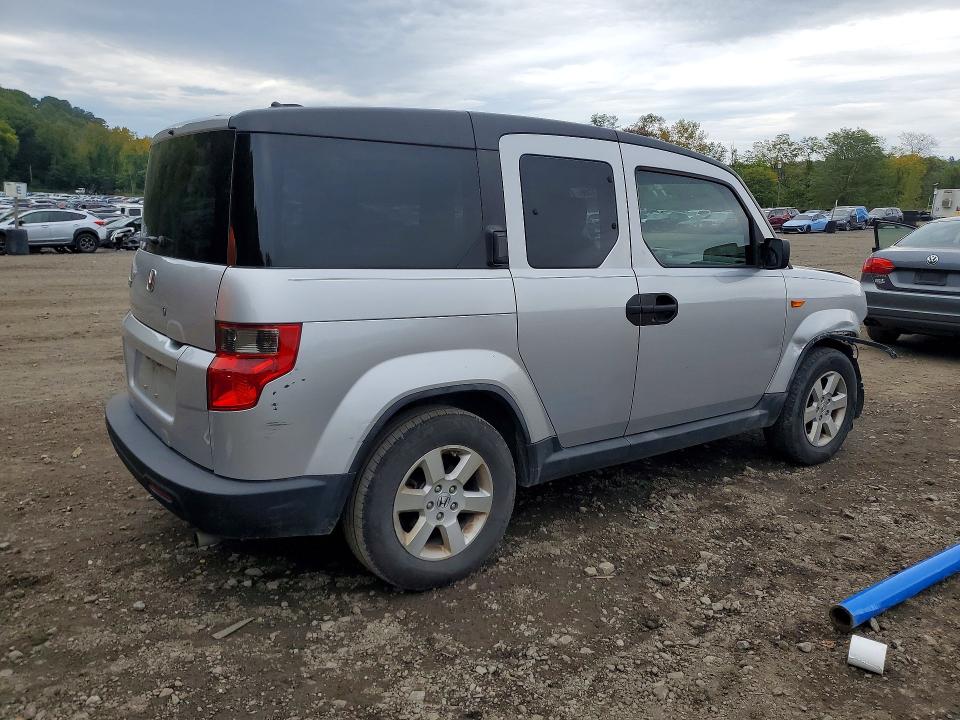 2011 Honda Element მანქანა იყიდება აუქციონზე, vin: 5J6YH1H78BL002108, აუქციონის ნომერი: 71379596
