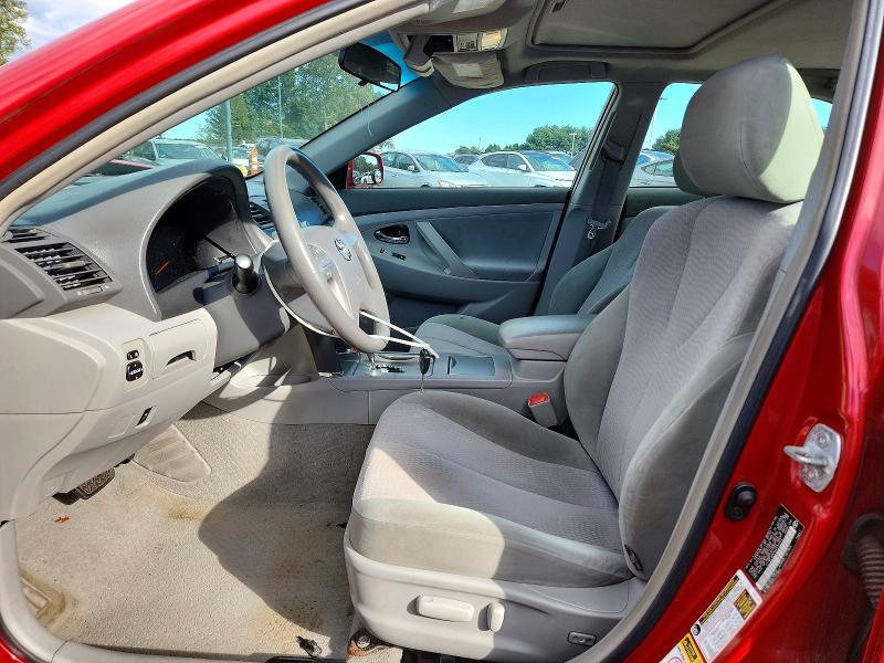 71845246 :رقم المزاد ، 4T1BF3EKXAU515502 vin ، 2010 Toyota Camry مزاد بيع