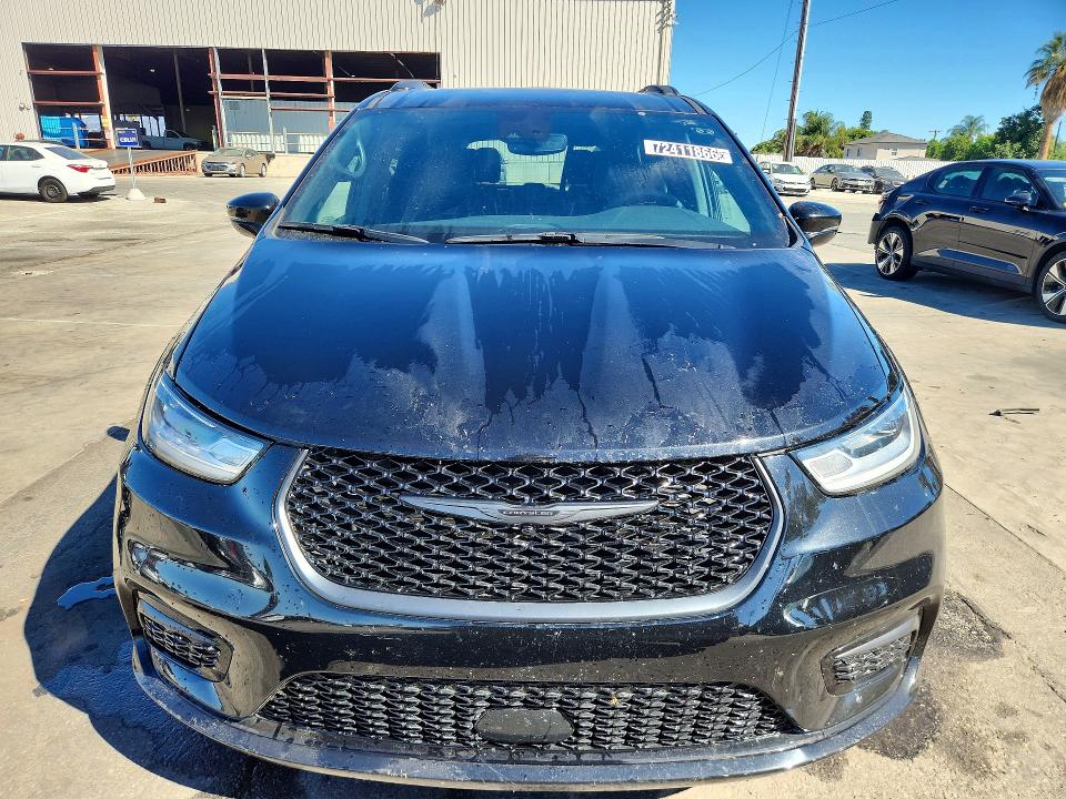 2025 Chrysler Pacifica მანქანა იყიდება აუქციონზე, vin: 2C4RC1GG2SR537582, აუქციონის ნომერი: 72411866