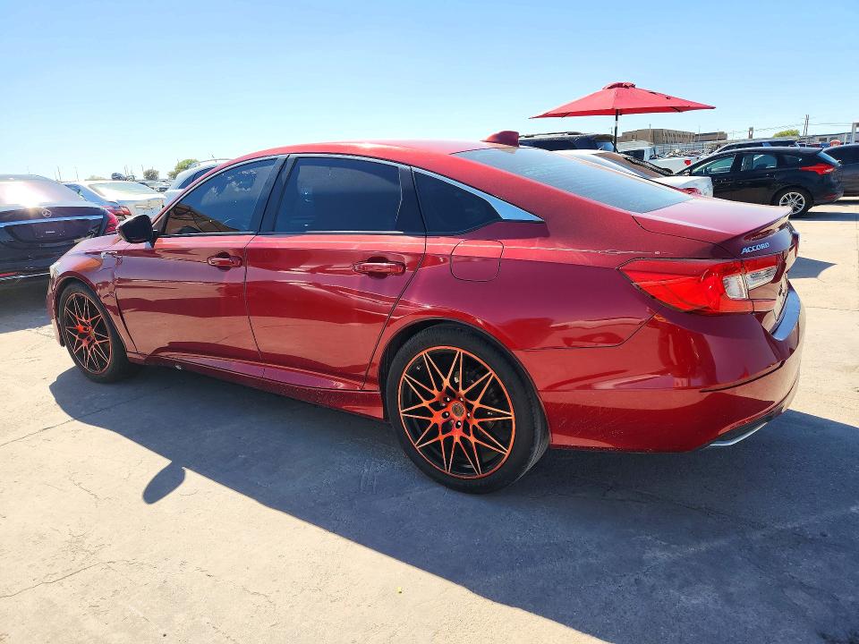 72198076 :رقم المزاد ، 1HGCV1F13JA169446 vin ، 2018 Honda Accord مزاد بيع
