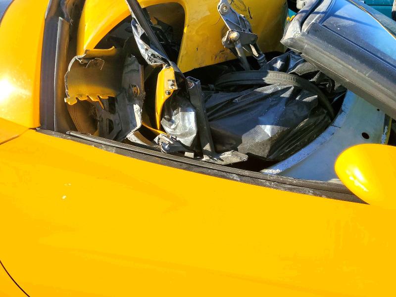 71234856 :رقم المزاد ، 1G1YY24UX55113011 vin ، 2005 Chevrolet Corvette مزاد بيع