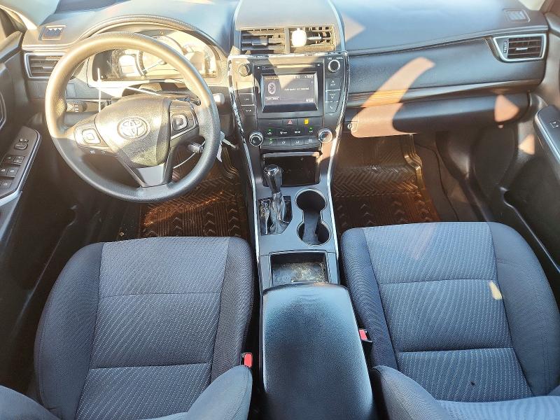 71235836 :رقم المزاد ، 4T1BF1FK6FU899286 vin ، 2015 Toyota Camry مزاد بيع