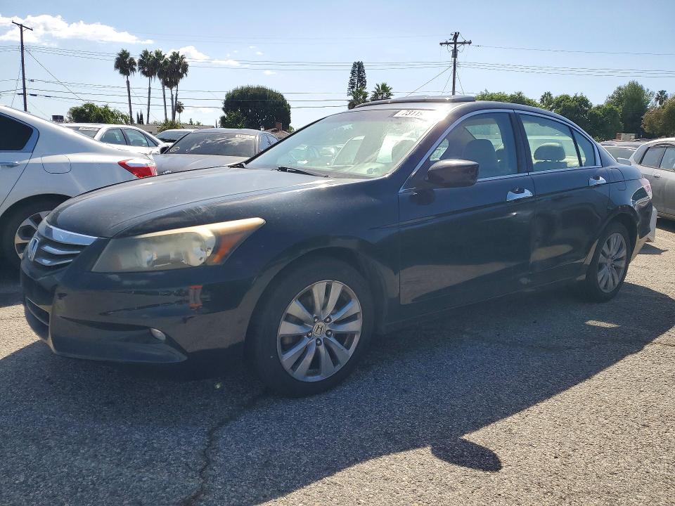 Auction sale of the 2011 Honda Accord, vin: 1HGCP3F88BA014427, lot number: 73119226