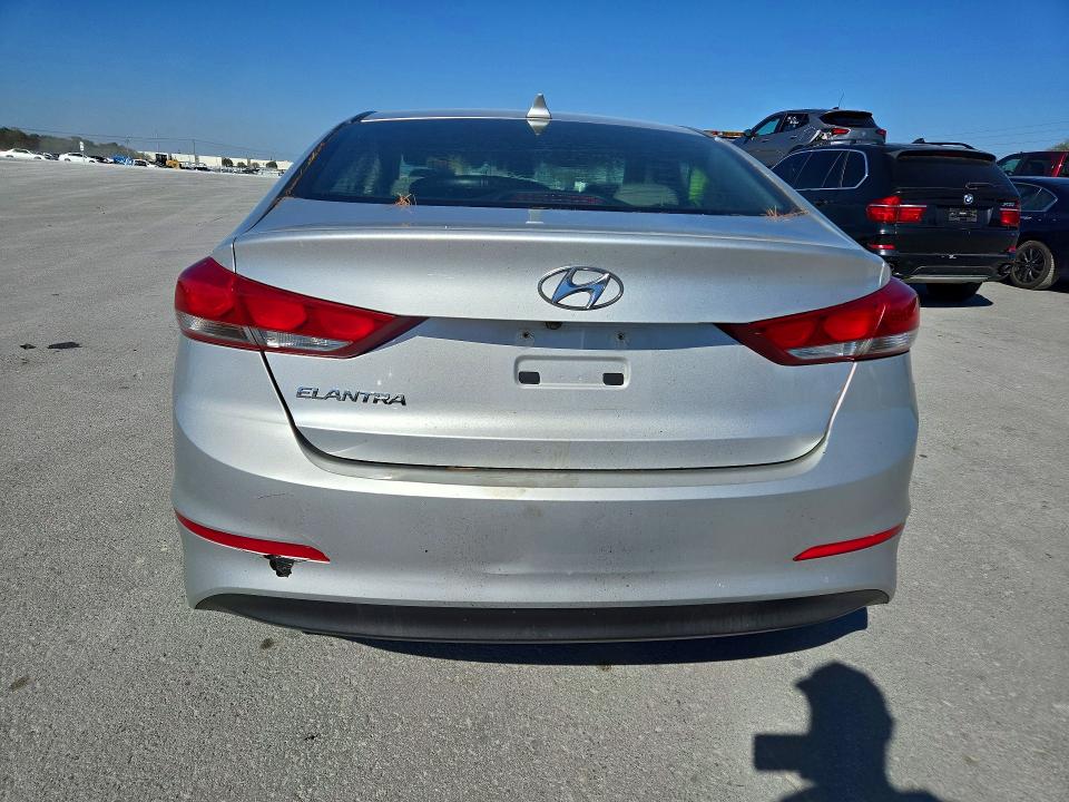 2018 Hyundai Elantra მანქანა იყიდება აუქციონზე, vin: 5NPD84LF5JH305516, აუქციონის ნომერი: 69446346