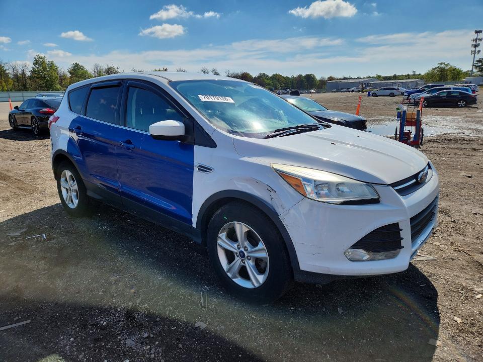70179126 :رقم المزاد ، 1FMCU9GX4GUB16549 vin ، 2016 Ford Escape مزاد بيع