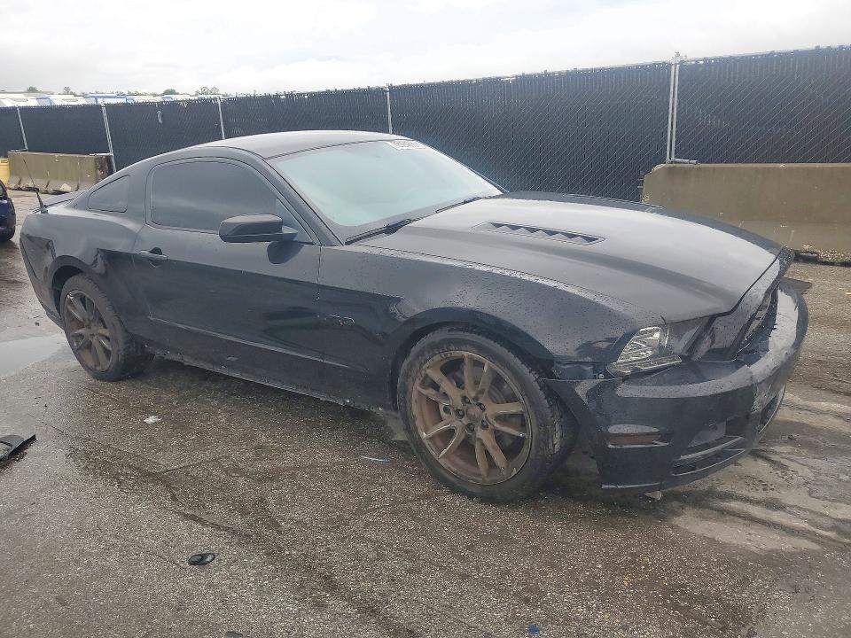 2014 Ford Mustang მანქანა იყიდება აუქციონზე, vin: 1ZVBP8CF0E5288922, აუქციონის ნომერი: 72104836
