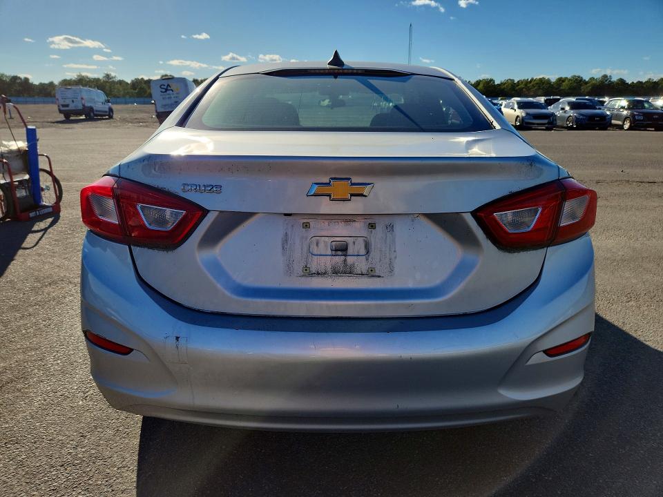 2019 Chevrolet Cruze მანქანა იყიდება აუქციონზე, vin: 1G1BC5SM9K7111856, აუქციონის ნომერი: 71754556