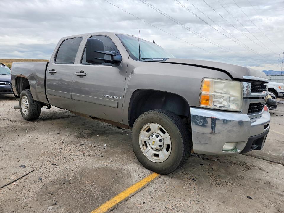 Продажа на аукционе авто 2008 Chevrolet Silverado, vin: 1GCHK23698F125970, номер лота: 70932046