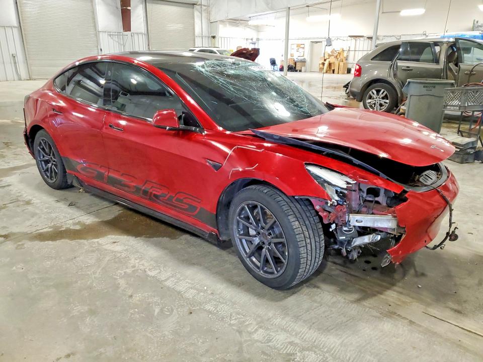 Продажа на аукционе авто 2018 Tesla Model 3, vin: 5YJ3E1EA1JF051340, номер лота: 71069876