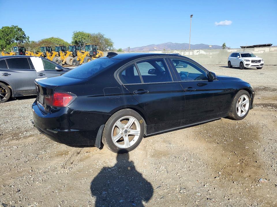 72701916 :رقم المزاد ، WBA3C1C56EK108486 vin ، 2014 Bmw 328 مزاد بيع
