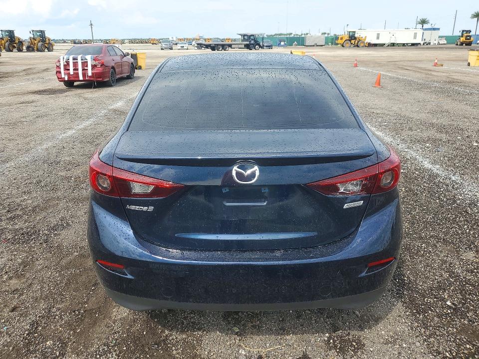 Продаж на аукціоні авто 2018 Mazda 3, vin: 3MZBN1V30JM204943, номер лоту: 72241426