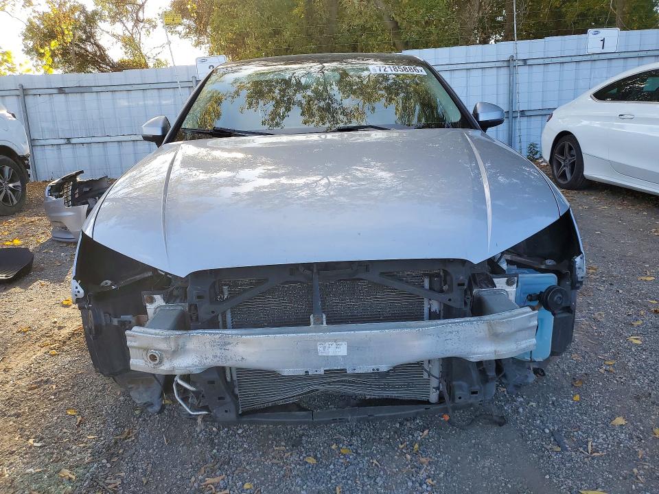 Продажа на аукционе авто 2015 Audi A3, vin: WAUCJRFF3F1112446, номер лота: 72185886