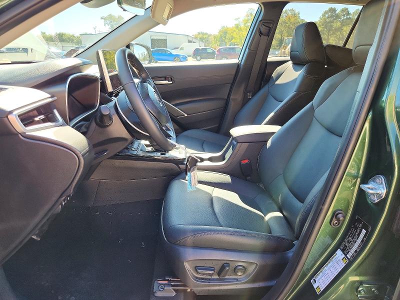 72676376 :رقم المزاد ، 7MUEAAAG7TV205276 vin ، 2026 Toyota Corolla Cross مزاد بيع