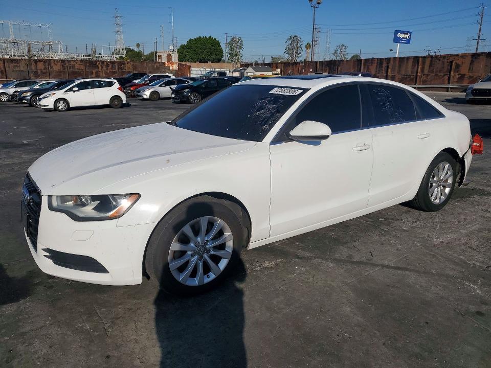 Продажа на аукционе авто 2013 Audi A6, vin: WAUFFAFC5DN044341, номер лота: 72582806