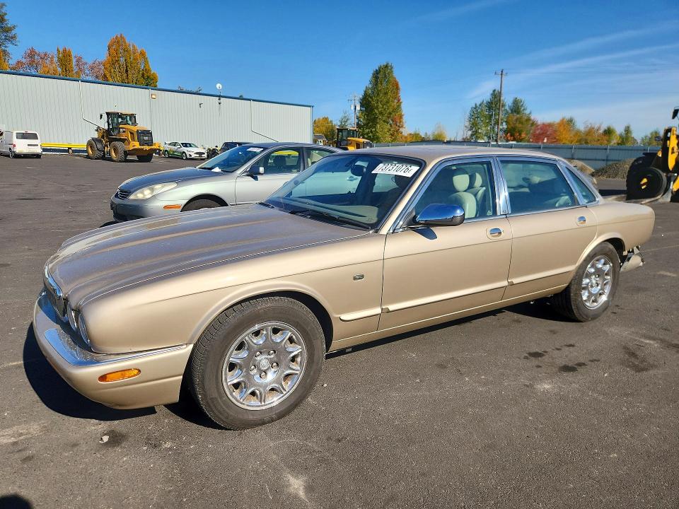 Продаж на аукціоні авто 2003 Jaguar Xj8, vin: SAJDA14C03LF58866, номер лоту: 73731076