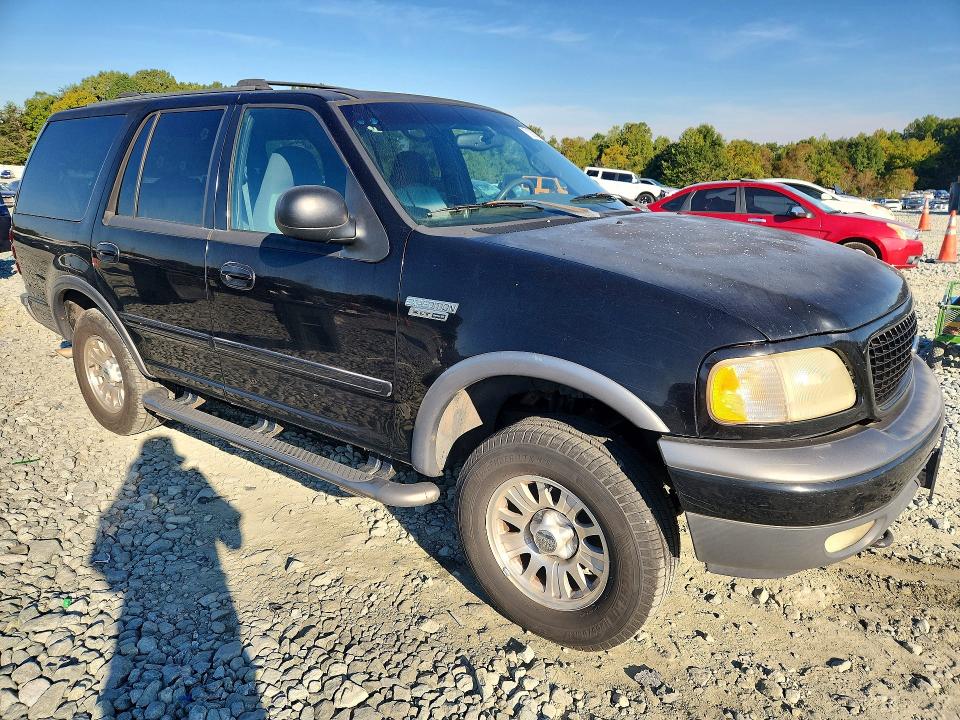 Продажа на аукционе авто 2002 Ford Expedition, vin: 1FMPU16L62LA07011, номер лота: 71020126