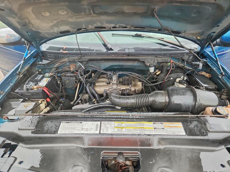 71652166 :رقم المزاد ، 1FTZX1721YKA33525 vin ، 2000 Ford F150 مزاد بيع