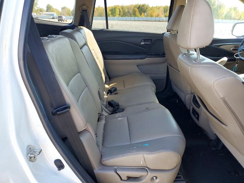 Продаж на аукціоні авто 2018 Honda Pilot, vin: 5FNYF6H59JB010551, номер лоту: 72140896