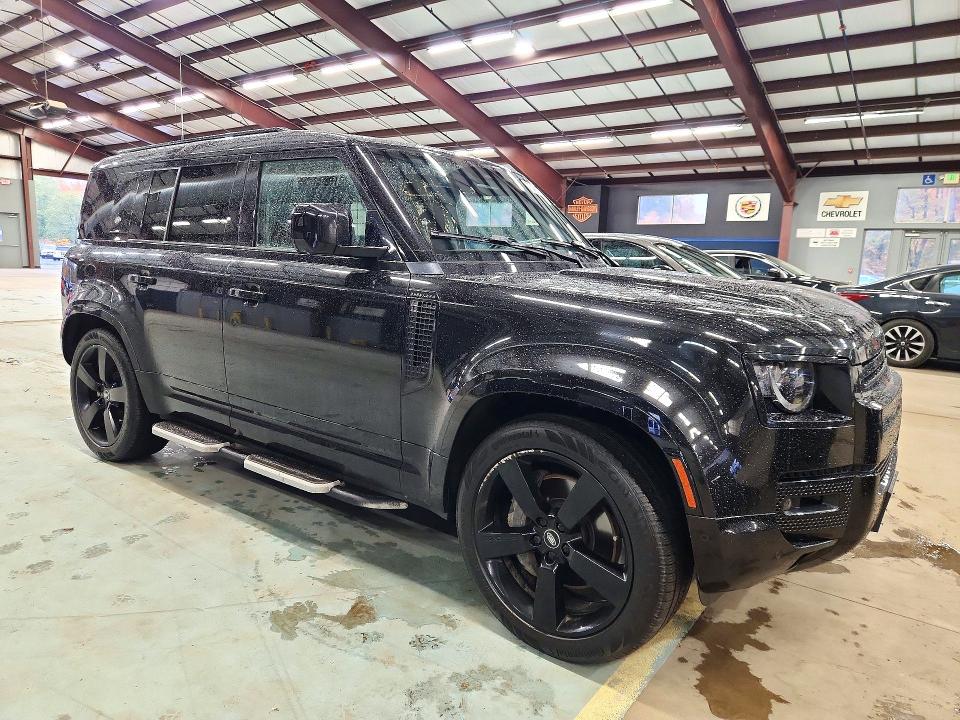 2023 Land Rover Defender მანქანა იყიდება აუქციონზე, vin: SALE27EU8P2150322, აუქციონის ნომერი: 73431856