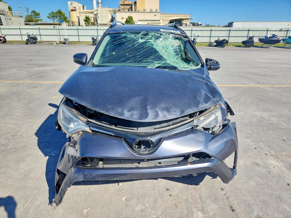 2016 Toyota Rav4 მანქანა იყიდება აუქციონზე, vin: JTMWFREV8GJ063255, აუქციონის ნომერი: 69407126