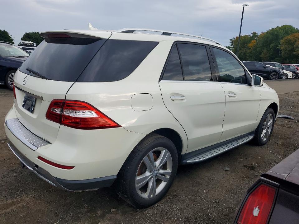 2013 Mercedes-benz Ml მანქანა იყიდება აუქციონზე, vin: 4JGDA5HB3DA153940, აუქციონის ნომერი: 71503126