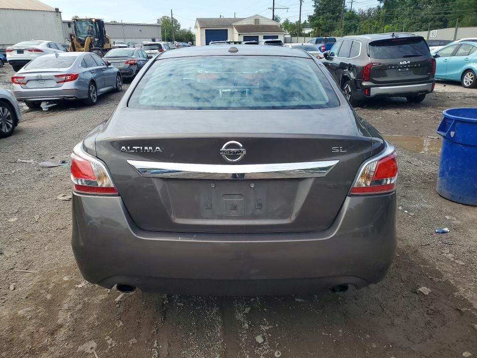 Продажа на аукционе авто 2015 Nissan Altima, vin: 1N4AL3APXFC118904, номер лота: 71196046