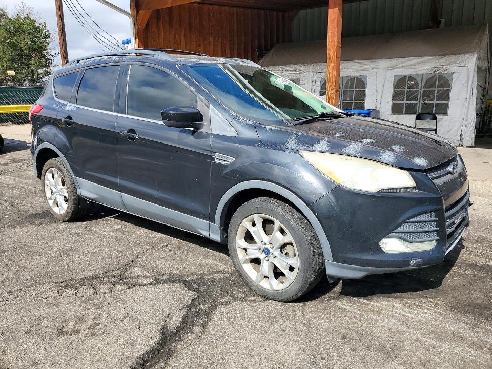 72726426 :رقم المزاد ، 1FMCU9GX4DUB60885 vin ، 2013 Ford Escape مزاد بيع