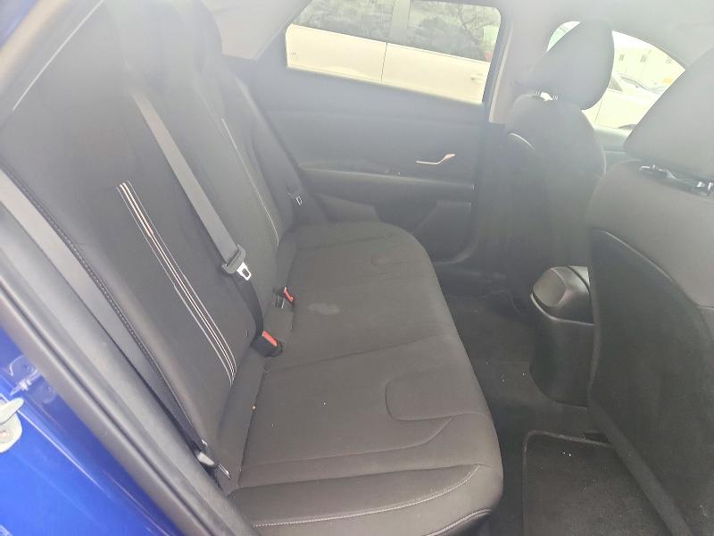 Продажа на аукционе авто 2023 Hyundai Elantra, vin: KMHLM4AG8PU398691, номер лота: 72884126