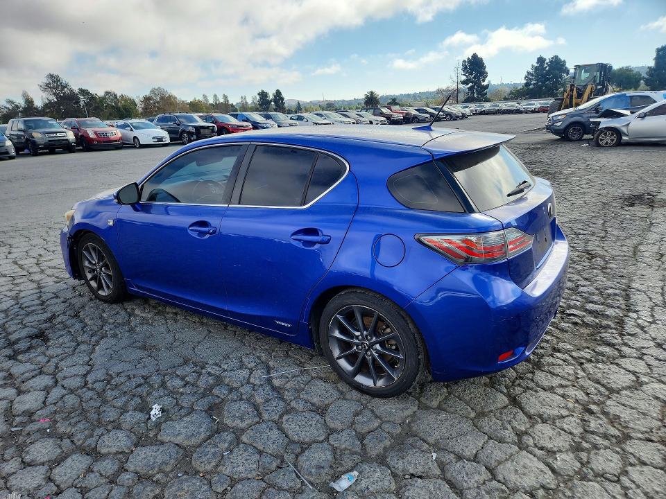 2013 Lexus Ct მანქანა იყიდება აუქციონზე, vin: JTHKD5BH5D2153026, აუქციონის ნომერი: 72437086