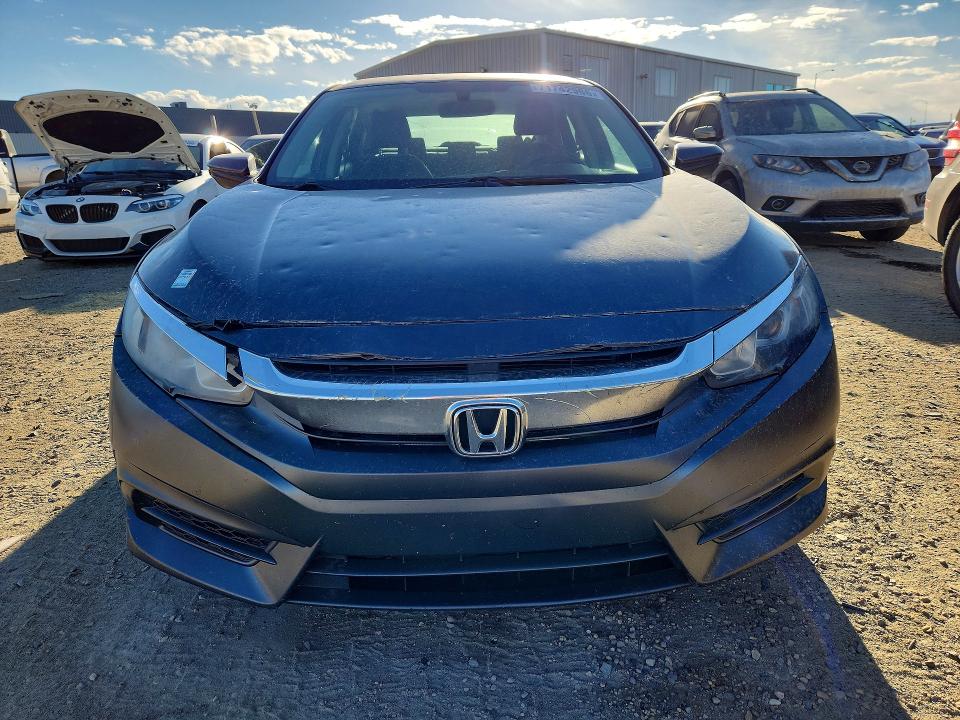 71742986 :رقم المزاد ، 2HGFC2F52GH005272 vin ، 2016 Honda Civic مزاد بيع