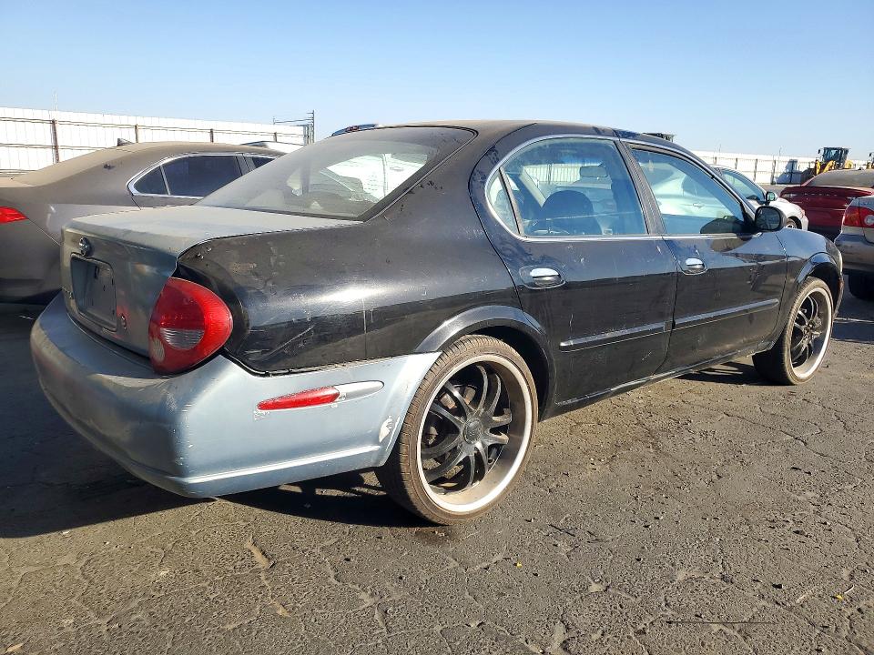 2001 Nissan Maxima მანქანა იყიდება აუქციონზე, vin: JN1CA31D11T832222, აუქციონის ნომერი: 72155406