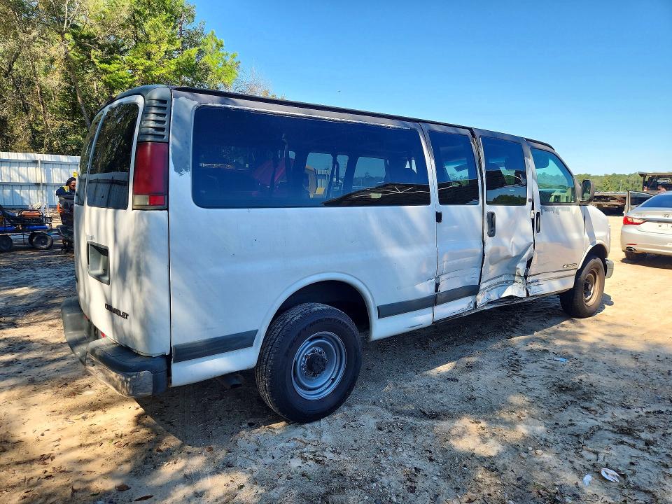 Продаж на аукціоні авто 2000 Chevrolet Express G3500, vin: 1GAHG39R3Y1273708, номер лоту: 72054966