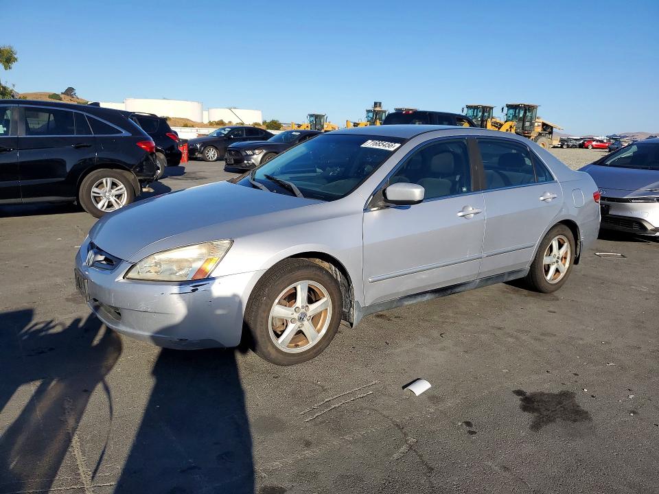 2003 Honda Accord მანქანა იყიდება აუქციონზე, vin: JHMCM56403C030559, აუქციონის ნომერი: 71685456