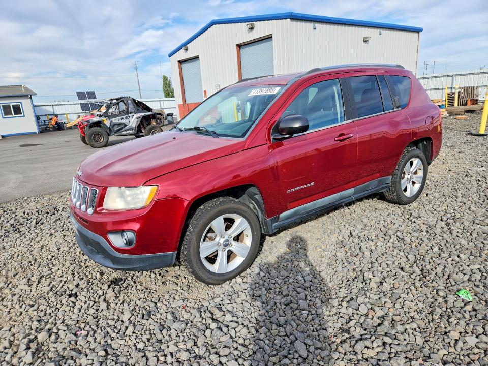 71397896 :رقم المزاد ، 1J4NF1FB0BD168830 vin ، 2011 Jeep Compass مزاد بيع