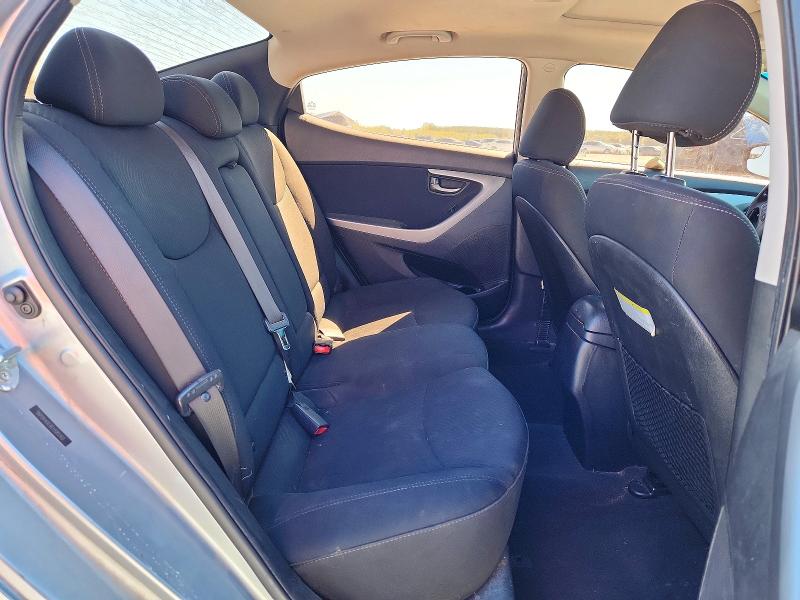 Продаж на аукціоні авто 2015 Hyundai Elantra, vin: 5NPDH4AE8FH585160, номер лоту: 72418266