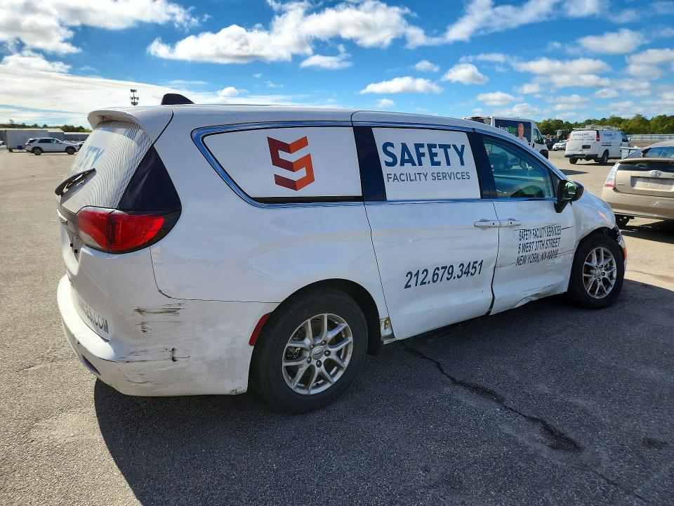 2024 Chrysler Voyager მანქანა იყიდება აუქციონზე, vin: 2C4RC1CG9RR195998, აუქციონის ნომერი: 71917086