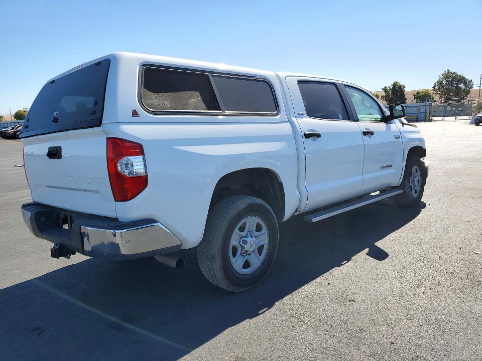 Продажа на аукционе авто 2017 Toyota Tundra, vin: 5TFEY5F14HX217369, номер лота: 71666936