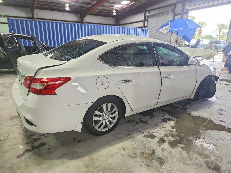 2017 Nissan Sentra მანქანა იყიდება აუქციონზე, vin: 3N1AB7APXHY259022, აუქციონის ნომერი: 71303326