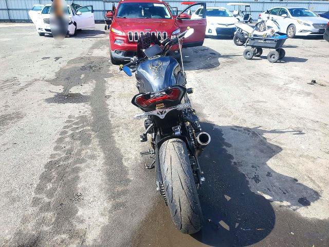 72779796 :رقم المزاد ، ML5ZRDS17SDA00516 vin ، 2025 Kawasaki Zr900 مزاد بيع