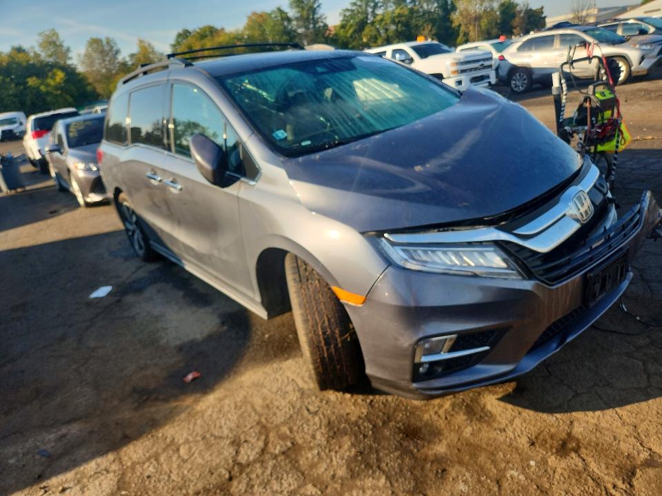 Продаж на аукціоні авто 2018 Honda Odyssey, vin: 5FNRL6H95JB031137, номер лоту: 71292036